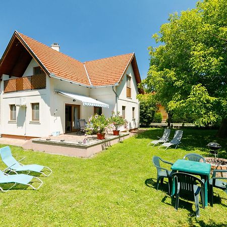 Holiday Home Juglans 1 By Interhome Balatonakali Exterior photo